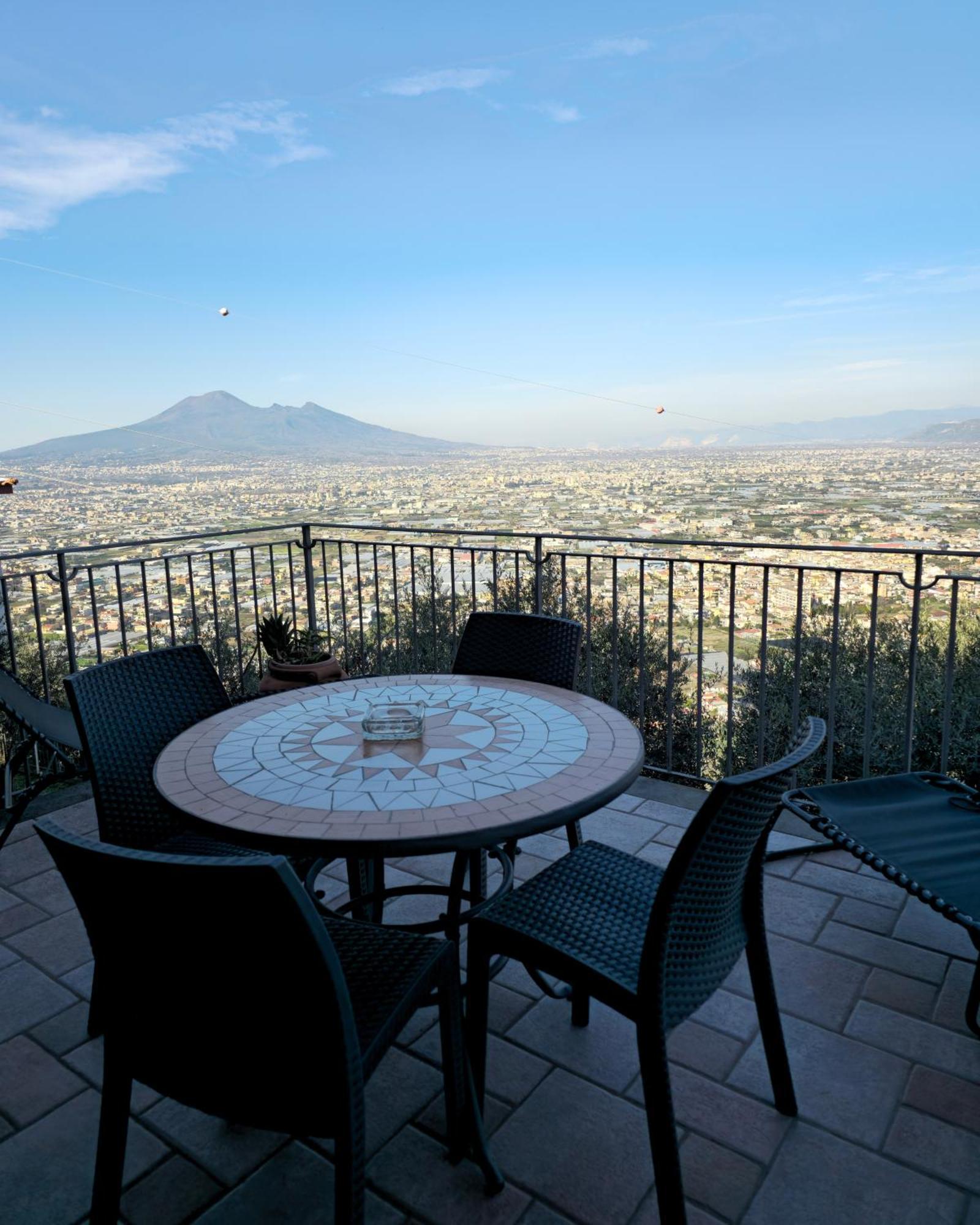 Casale Di Lusso Panoramico Βίλα Lettere Εξωτερικό φωτογραφία